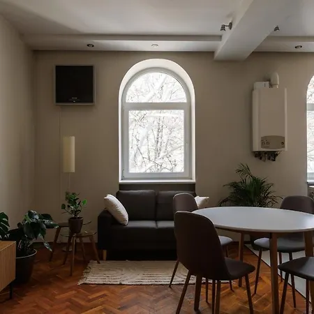 Tighina Street - Cozy *